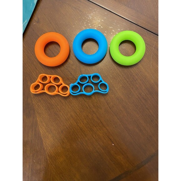 Hand Grip Strengthener, Finger Exerciser, Grip Strength Trainer (6 Pcs) - Picture 3 of 11